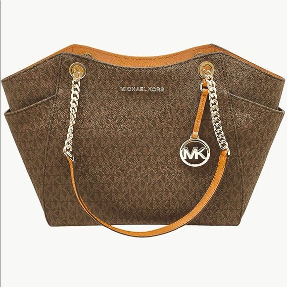 Michael Kors Handbags - Michael Kors Jet Set Travel Tote. New w/ Tags!